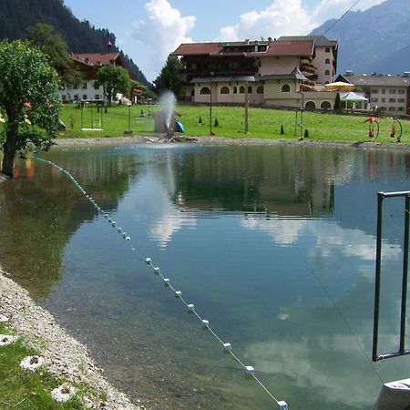 Pension Holzknechthof Am See นอยชติฟ อิม ชตูไปทัล ภายนอก รูปภาพ