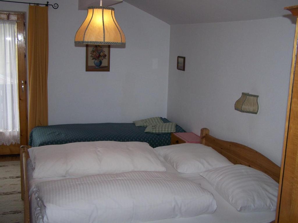 Pension Holzknechthof Am See นอยชติฟ อิม ชตูไปทัล ห้อง รูปภาพ