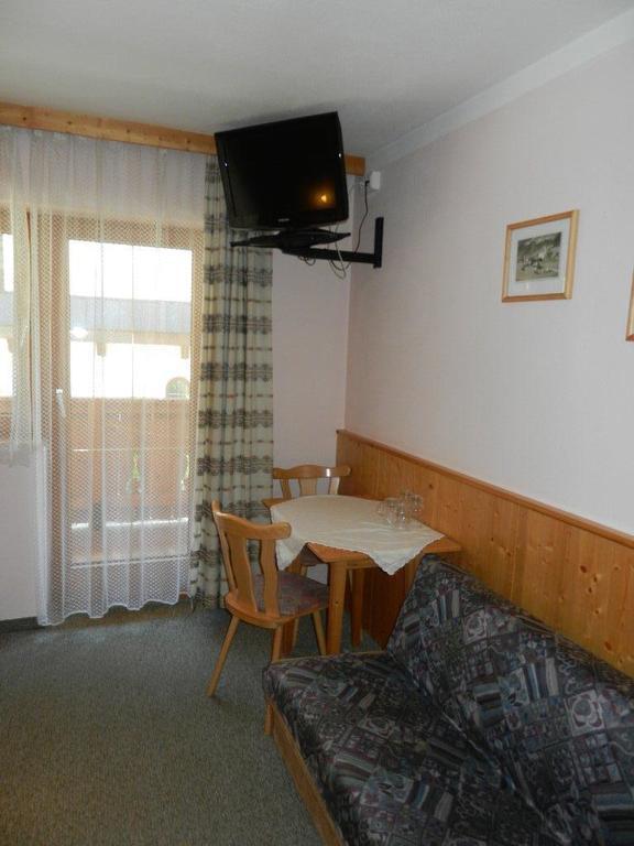 Pension Holzknechthof Am See นอยชติฟ อิม ชตูไปทัล ห้อง รูปภาพ