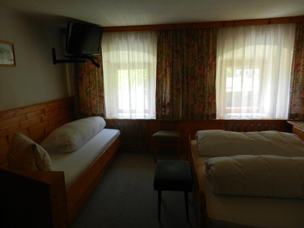 Pension Holzknechthof Am See นอยชติฟ อิม ชตูไปทัล ห้อง รูปภาพ