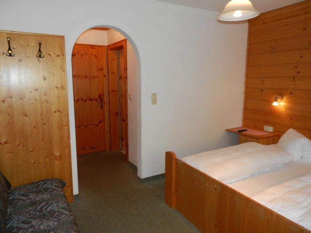 Pension Holzknechthof Am See นอยชติฟ อิม ชตูไปทัล ห้อง รูปภาพ
