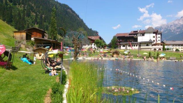 Pension Holzknechthof Am See นอยชติฟ อิม ชตูไปทัล ภายนอก รูปภาพ